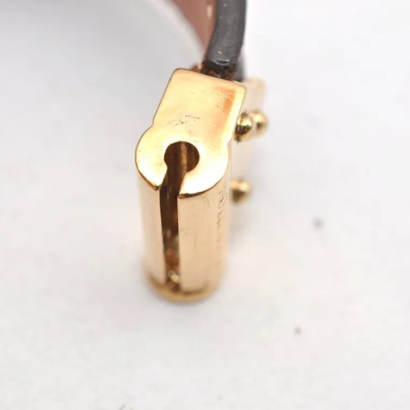 Louis Vuitton Italian Luxury Bracelet - Picture 9 of 9